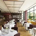 Expo - Free Airport Shuttle Hotel
