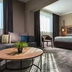 Expo - Free Airport Shuttle Hotel Sofie