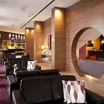 Expo - Free Airport Shuttle 4*