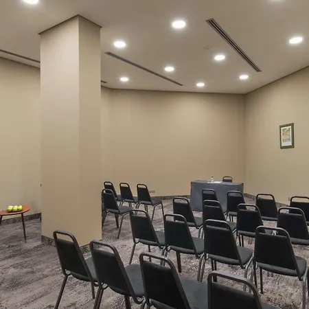 Hotell Expo - Free Airport Shuttle