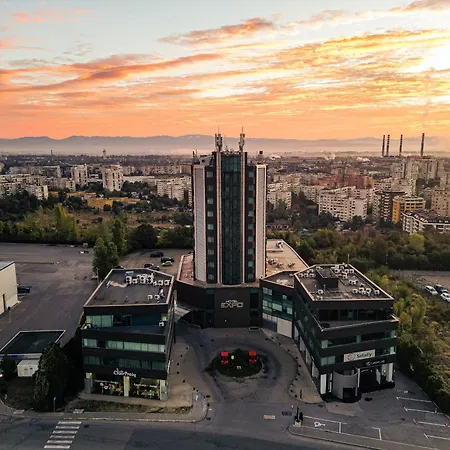 Expo - Free Airport Shuttle 4* София