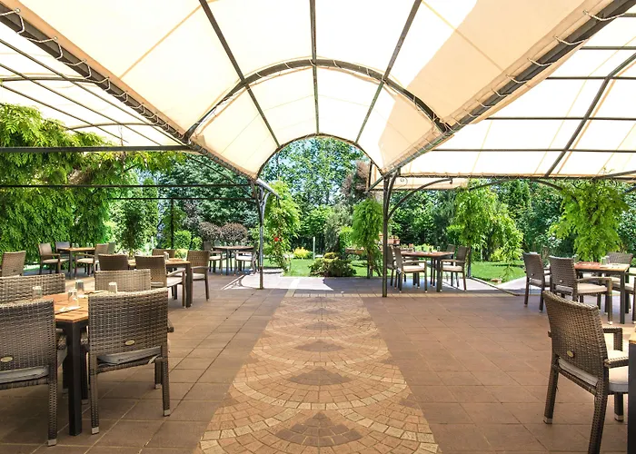 Хотел Expo - Free Airport Shuttle