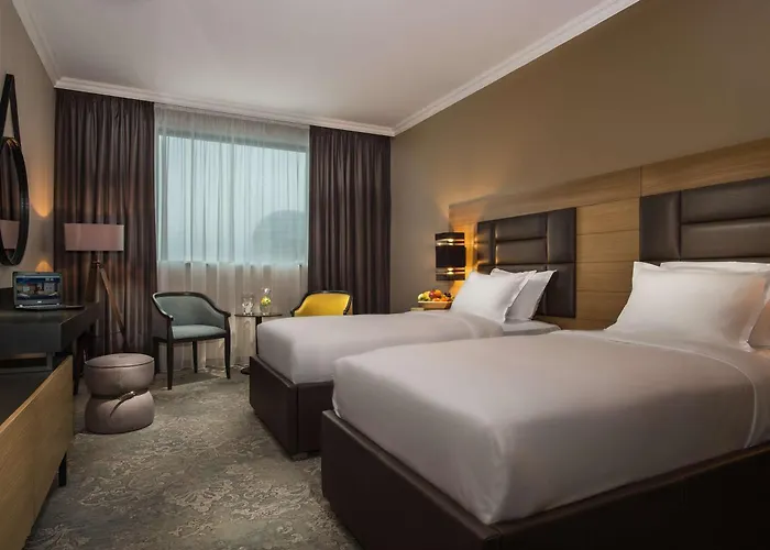 Expo - Free Airport Shuttle 4* София