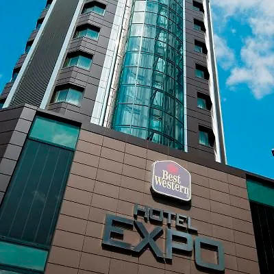 Hotel Expo - Free Airport Shuttle 4*