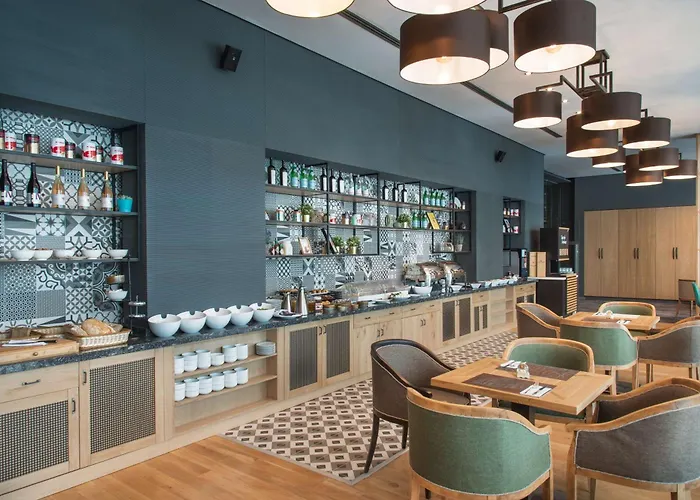 Expo - Free Airport Shuttle 호텔