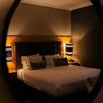 Expo - Free Airport Shuttle 4*